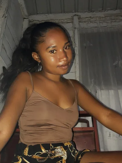 Annagasy, 31 Jahre, Sambava