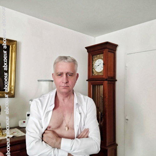 AunePassante, 61 Jahre, Paris
