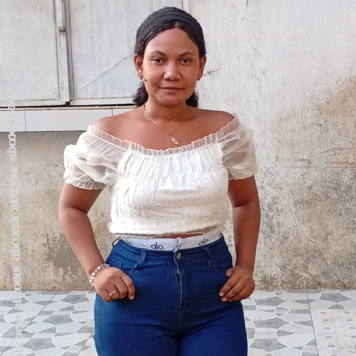 Perlah, 29 ans, Mahajanga
