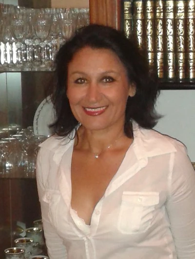 Annissa, 43 Jahre, Paris