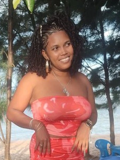 Simonette, 31 Jahre, Sambava