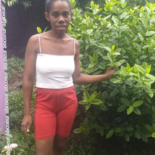 Adeline26, 29 ans, Sambava