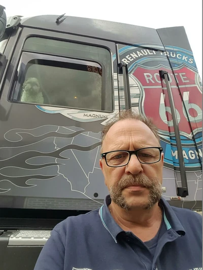 Philobedox, 61 años, Namur