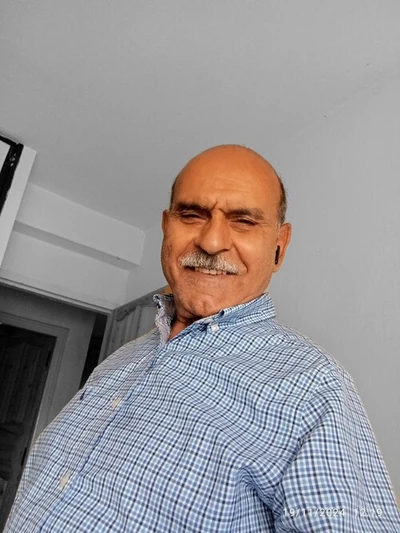 Silm54, 71 ans, Tunis