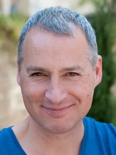 Amarant, 54 años, París